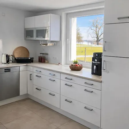 Appartement Ii Bergblick & Family Lounge Ii - Messe - Ideal Fuer Business & Urlaub - Keine Monteure Friedrichshafen